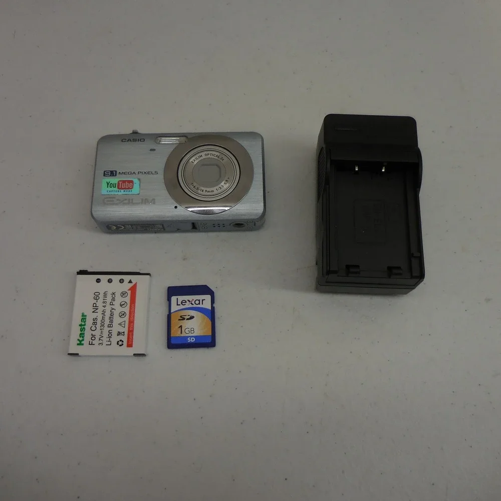 Casio Exilim EX-Z85 9.1MP Digital Camera Blue Bundle with Battery & SD Card